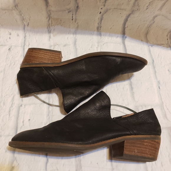 Lucky Size 10 - Picture 4 of 8